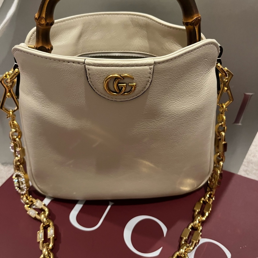 Gucci Cream Leather Bag with Gold Accents